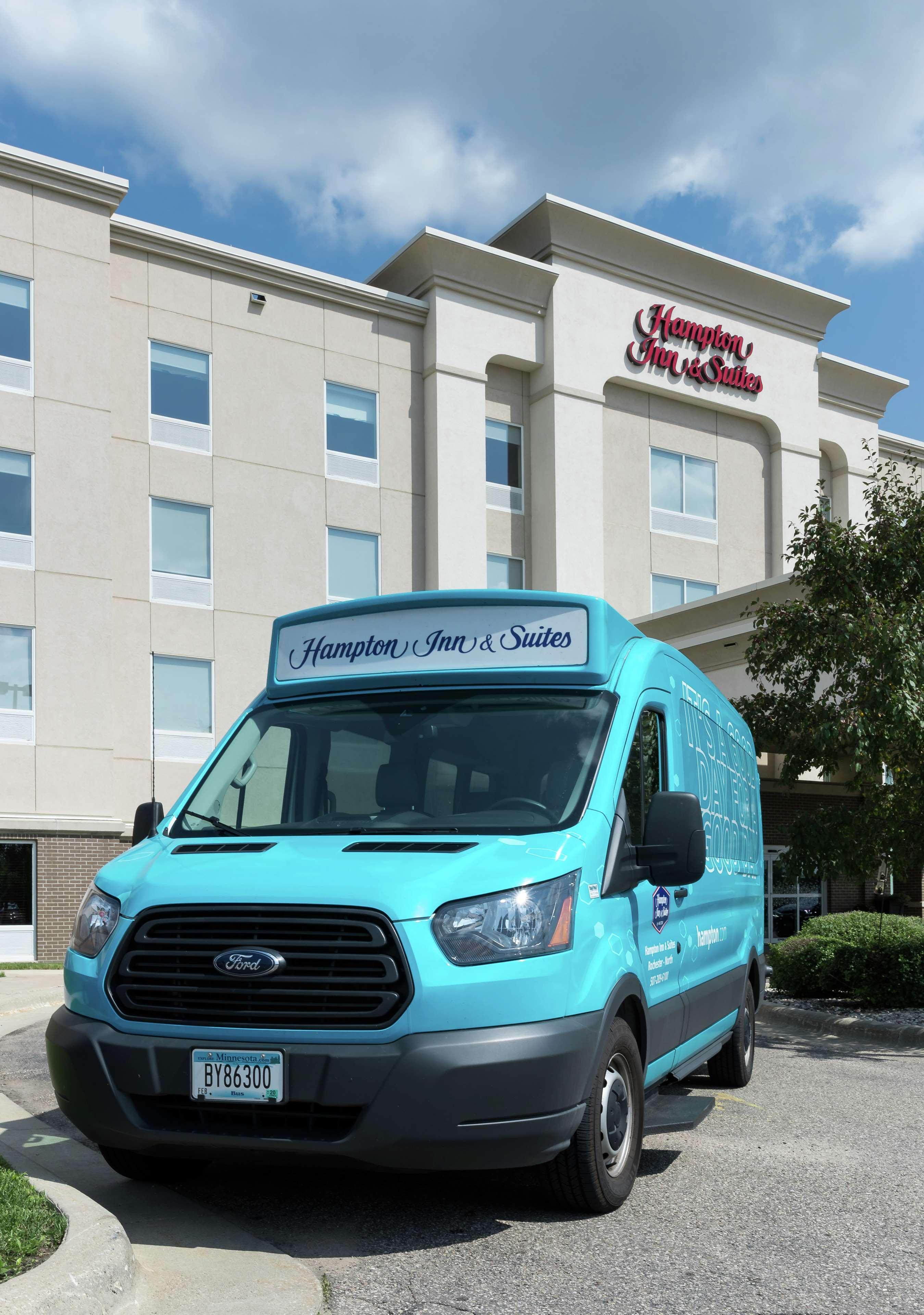 Hampton Inn & Suites Rochester-North Exterior photo